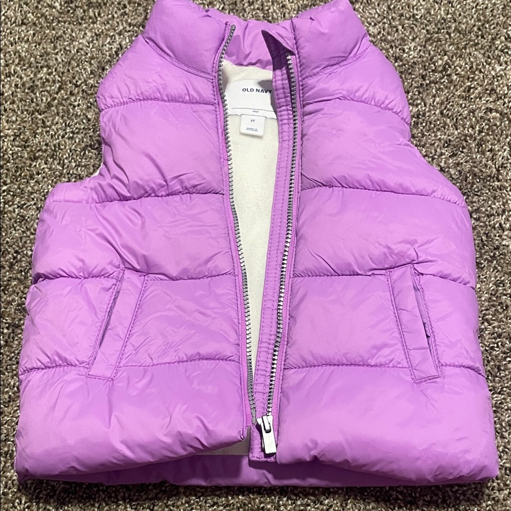 Old Navy 3T Lilac Puffer Vest